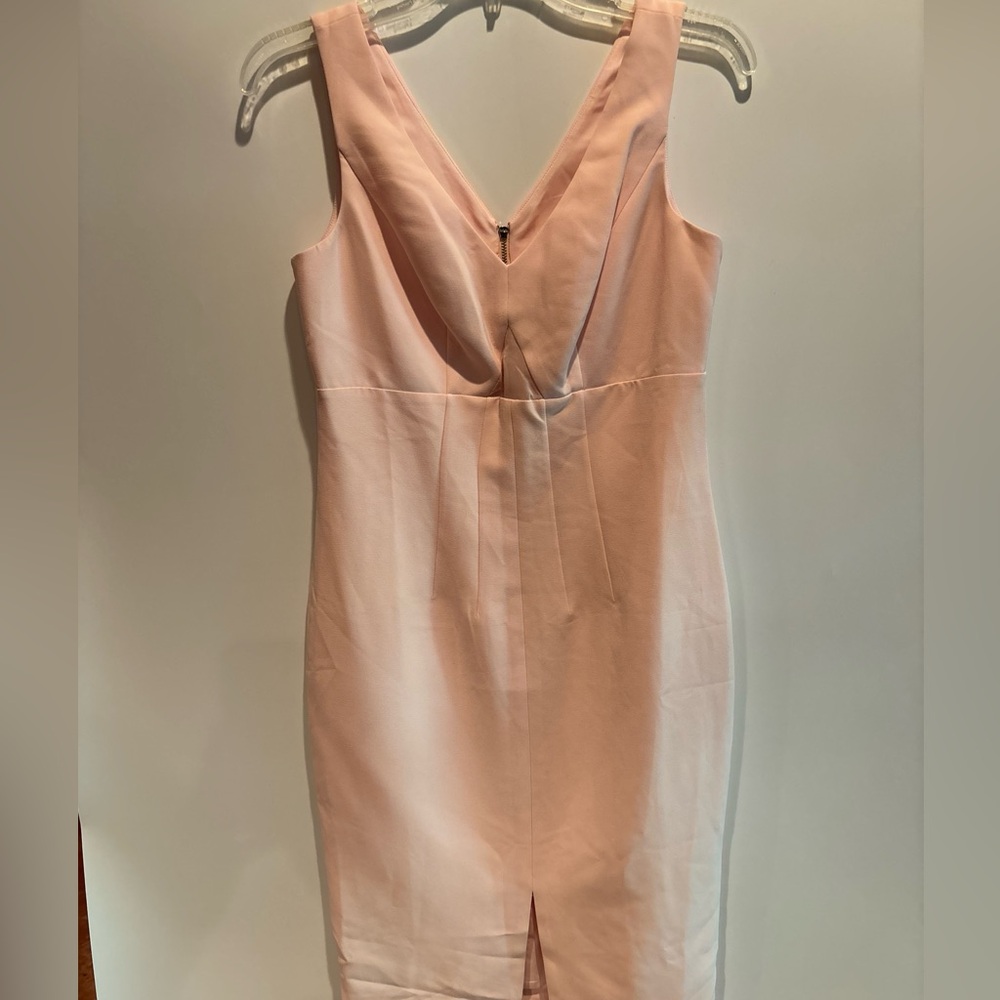 Donna Morgan Vneck ALine Work Dress, Pale Pink, Size 4